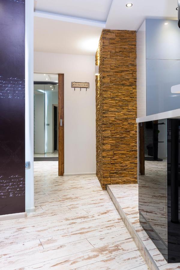 Modern 1Bd Flat With A Parking Near The City Centre By Flat Mаnager 플로브디프 외부 사진